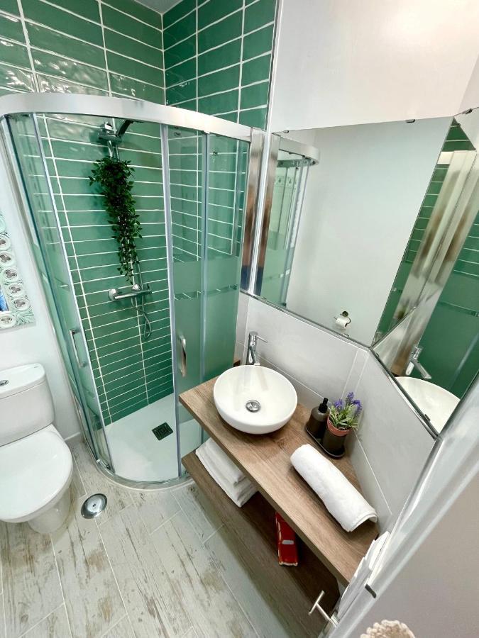 Gatu Premium Atico Caleta , Preferente Mayores De 25 Anos Y Familias Cádiz Exterior foto