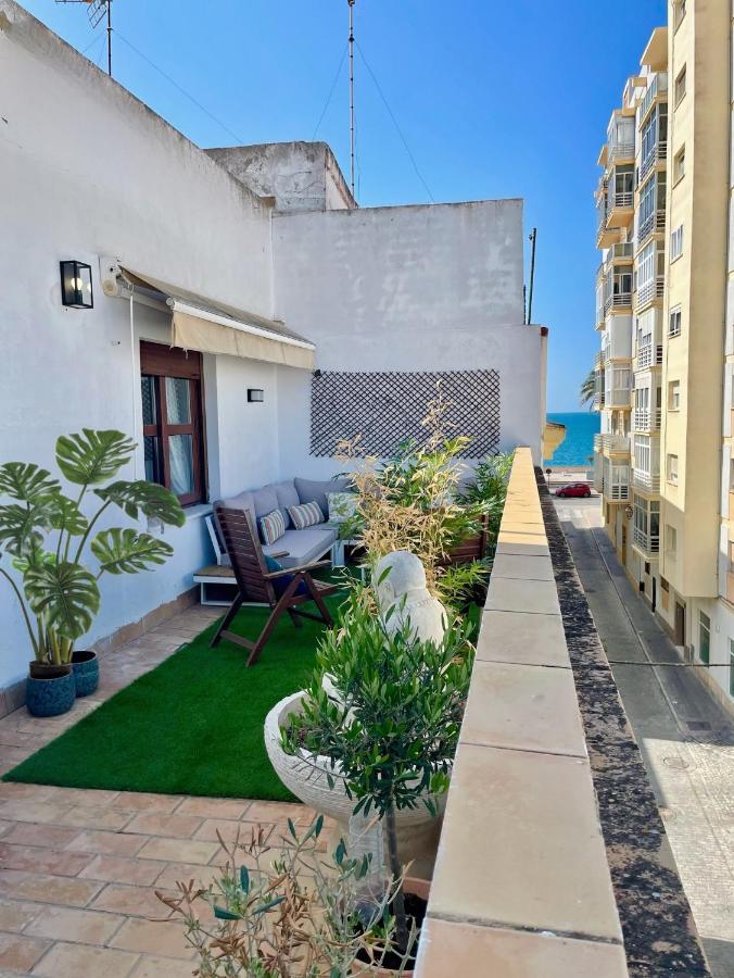 Gatu Premium Atico Caleta , Preferente Mayores De 25 Anos Y Familias Cádiz Exterior foto