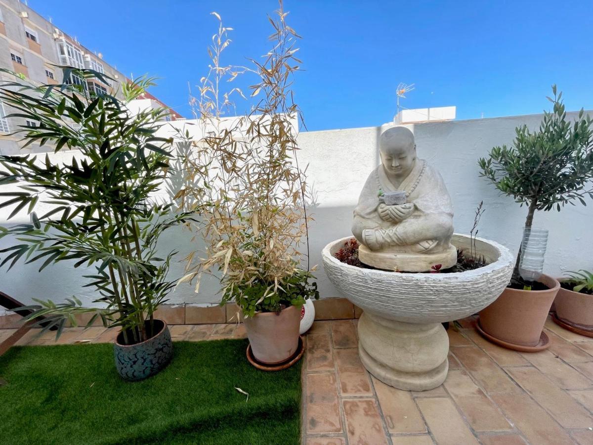 Gatu Premium Atico Caleta , Preferente Mayores De 25 Anos Y Familias Cádiz Exterior foto
