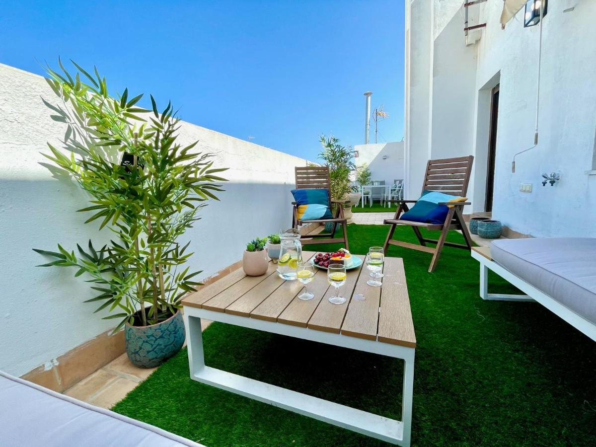 Gatu Premium Atico Caleta , Preferente Mayores De 25 Anos Y Familias Cádiz Exterior foto